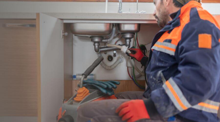 Descale Tankless Water Heater in Holabird, SD